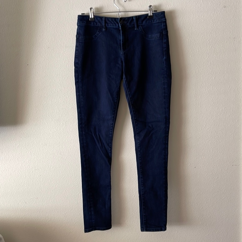 Victoria Secret London Jean Size 10 L31 Dark rinse straight/tapered leg